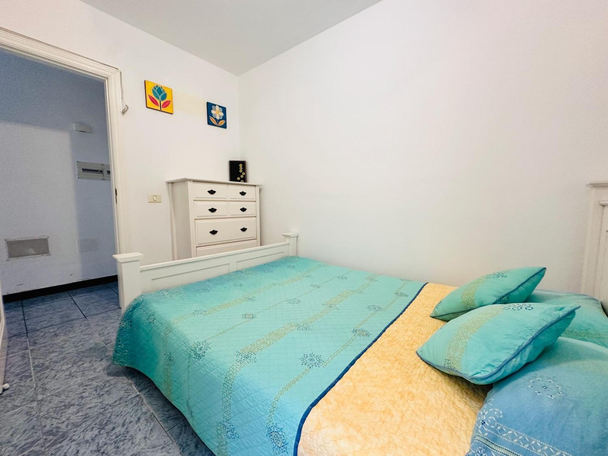 Pambnb - Chic Beachside Apartment Playa San Juan Bagian luar foto